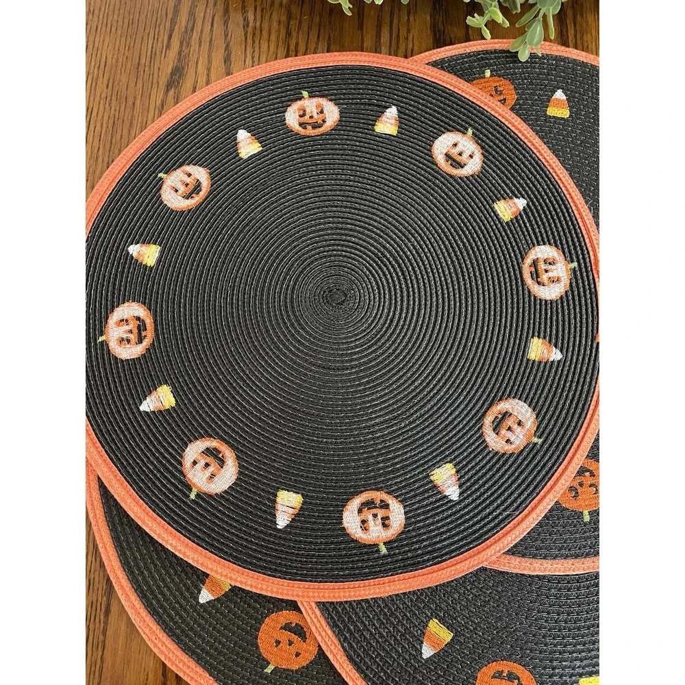 4 Pcs round Halloween Placemats Embroidered Pumpkin Candy Corn Place Mats 15